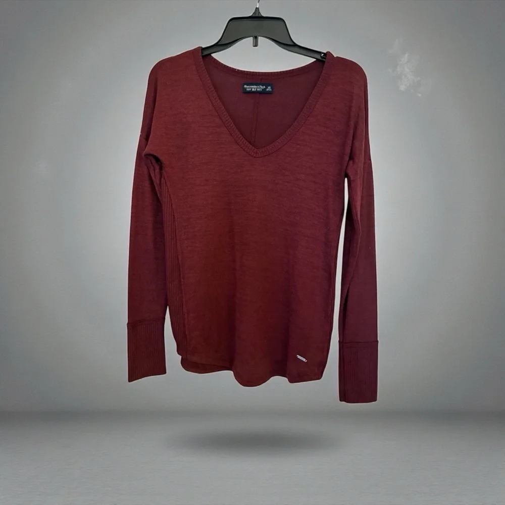 Abercrombie & Fitch Burgundy Long Sleeve V-Neck Top
